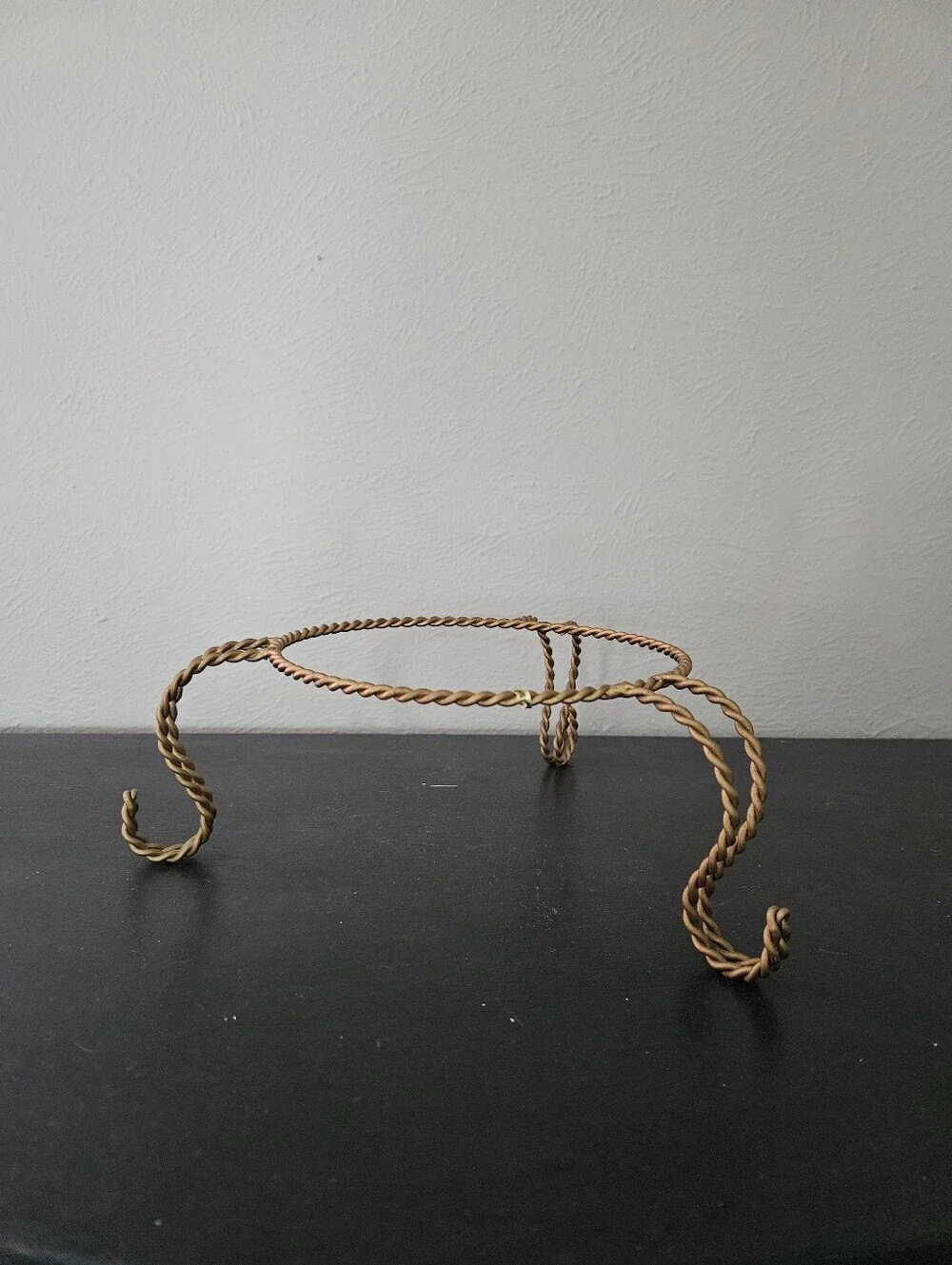 Vintage Hollywood Regency Gold Gilt Braided Rope Plant/Plate Stand